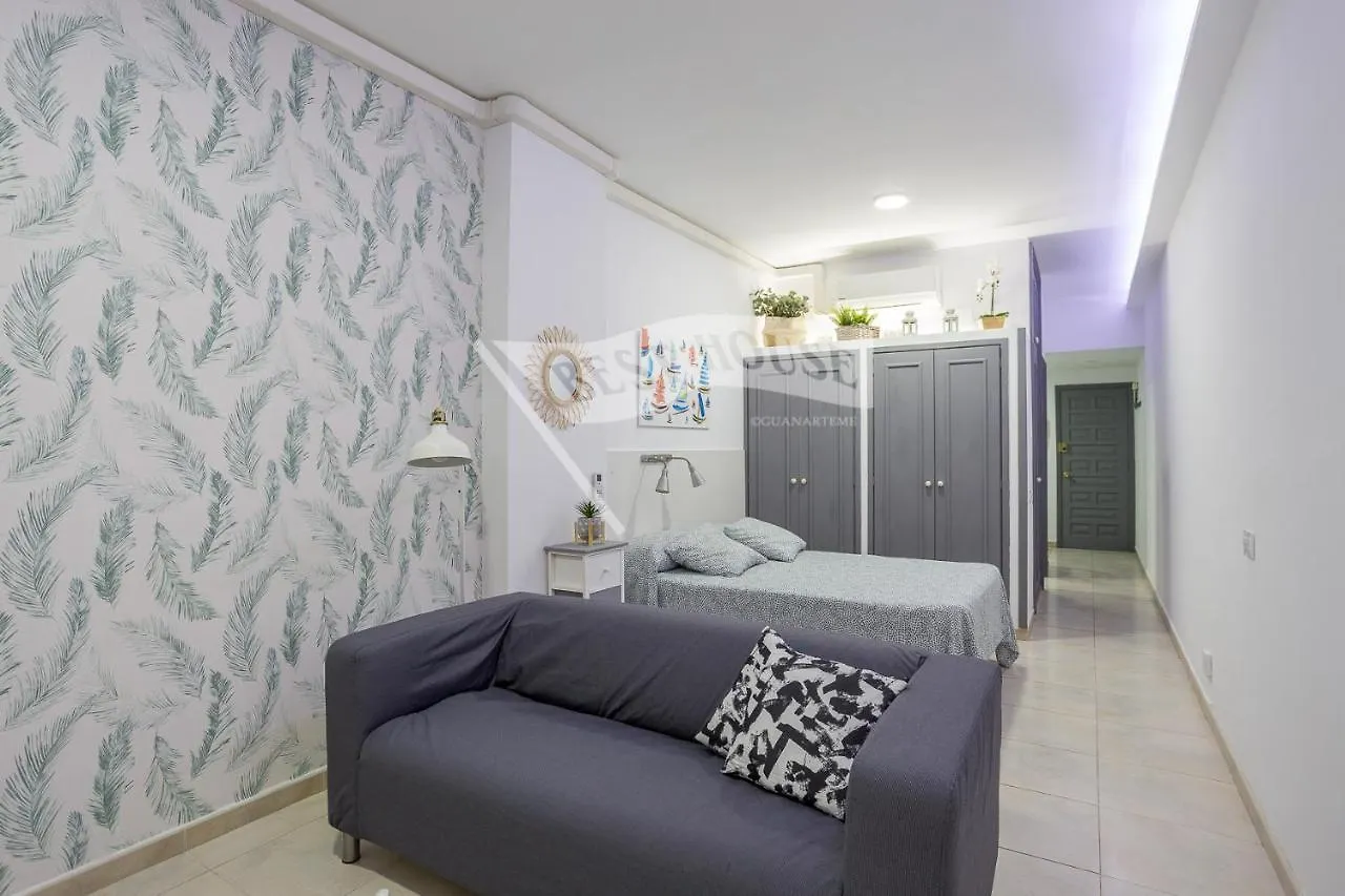Cute Studio Close To The Beach. Las Palmas de Gran Canaria Apartment